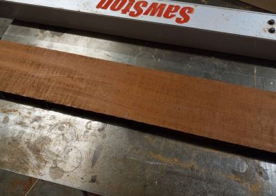 Mahogany for side bracing and kerf lining